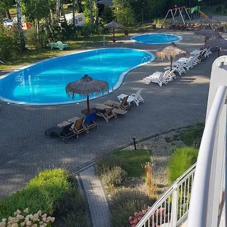 Romantyczny Apartament Happy 16 Basen & Kort Tenisowy, Ochrona 24 H - Dla Maksymalnie 6 Osob Pobierowo Exteriör bild